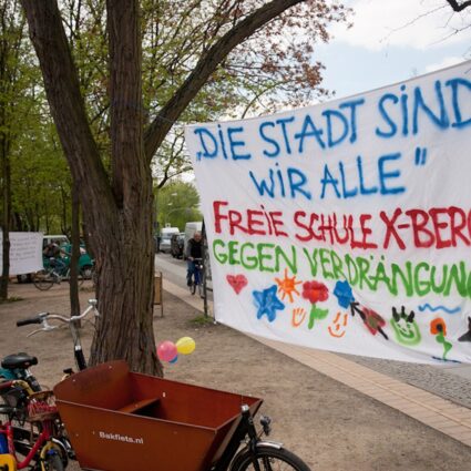 1er Mai 2013- Barrio Antifa - Berlin